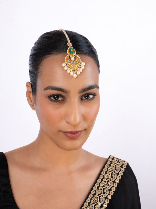 Aarvi Polki Maang Tikka