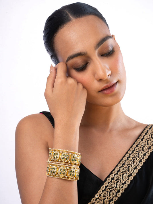 Taasha Polki Bangle Set